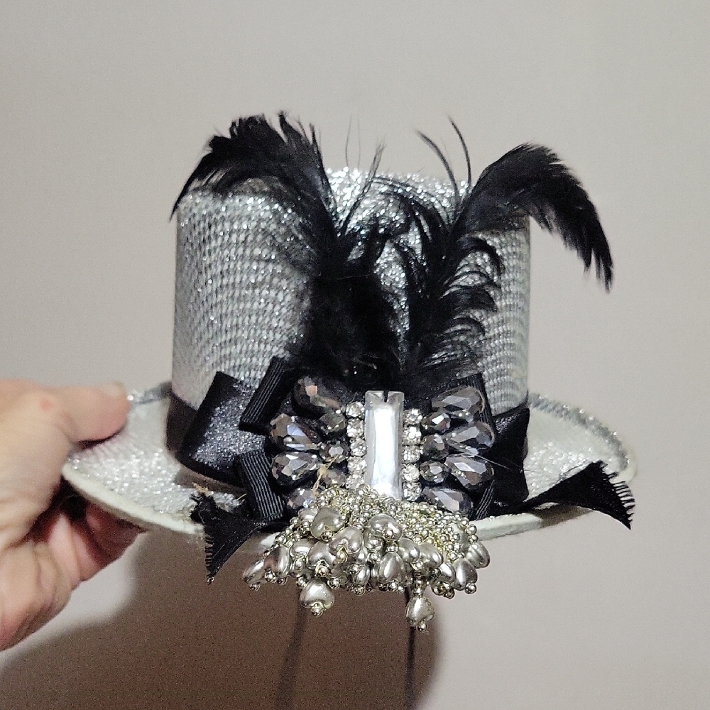 Decorative Silver and Black Feathered Hat